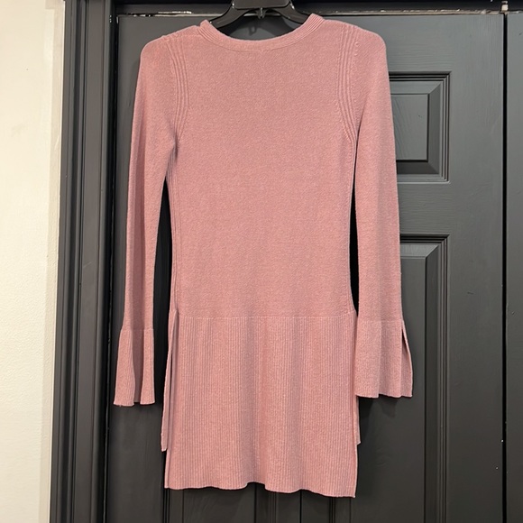 Free People criss cross tunic sweater. - Picture 6 of 6